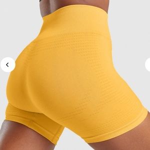 Gymshark new Vital seamless yellow marl set top and shorts BOTH